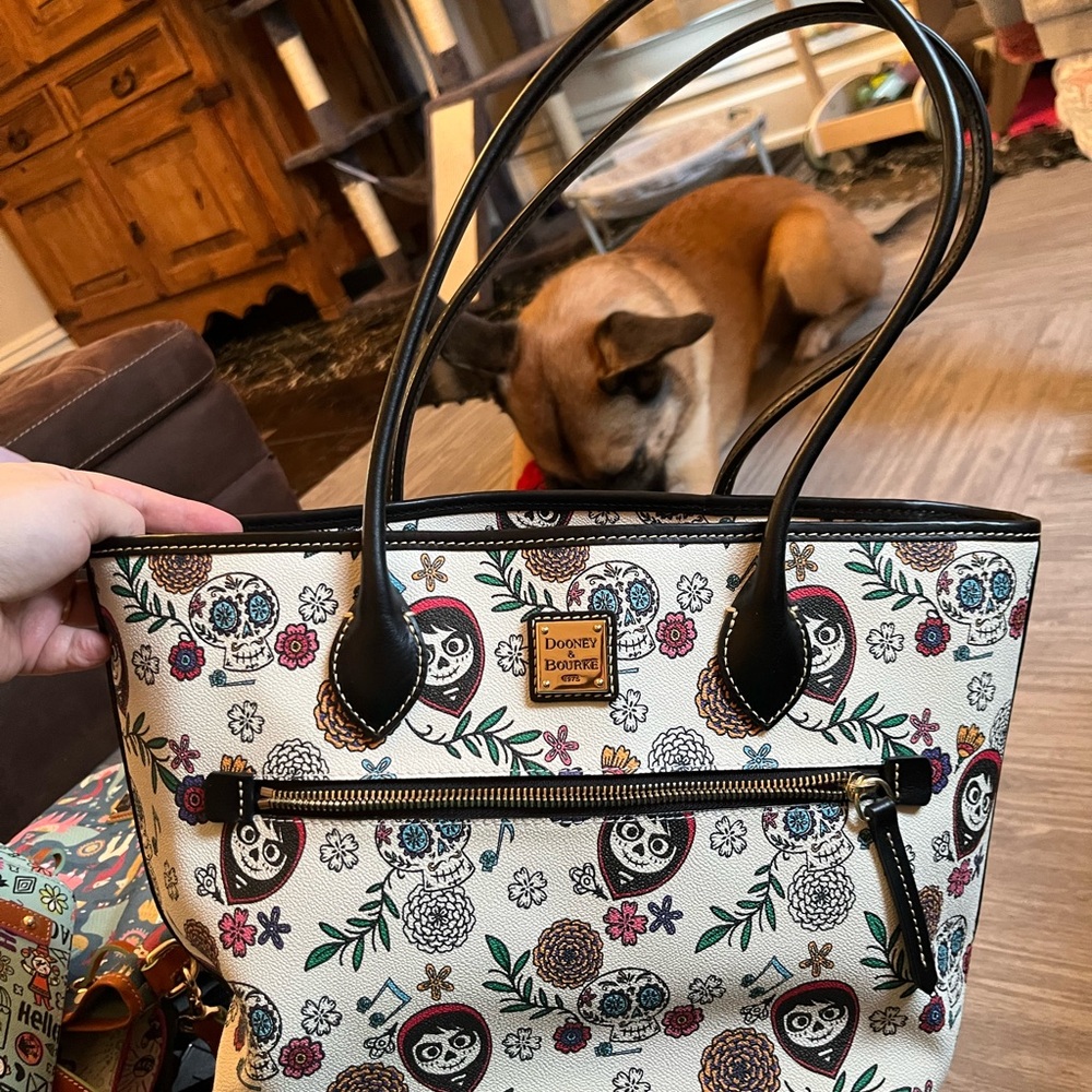 Dooney & Bourke Coco tote